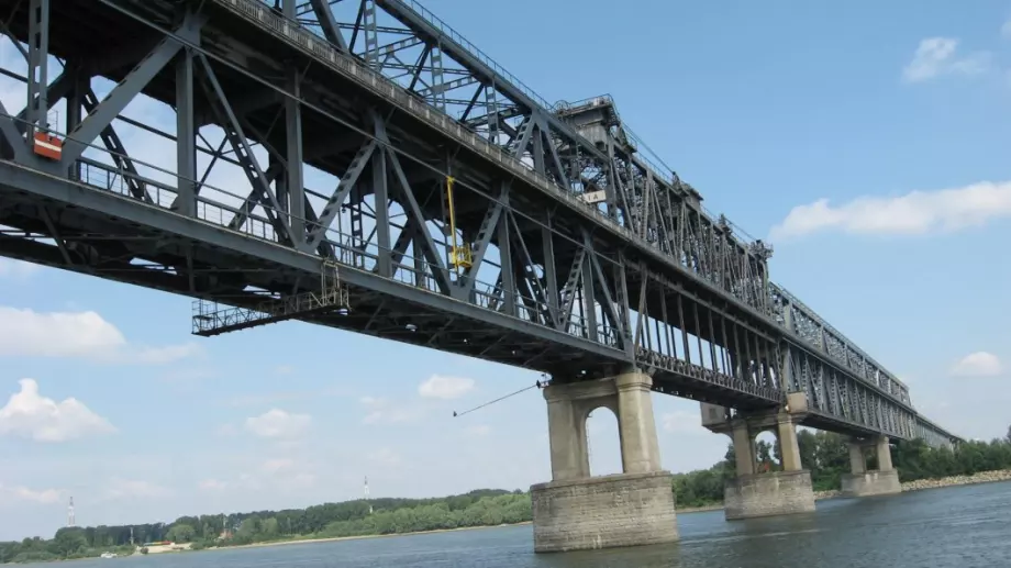 Има интерес за инвестиция във втори мост над Дунав между Русе и Гюргево