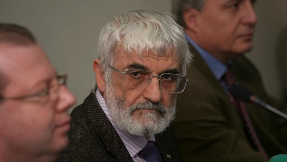 Прихващанията в КТБ са невалидни, твърди Димитров