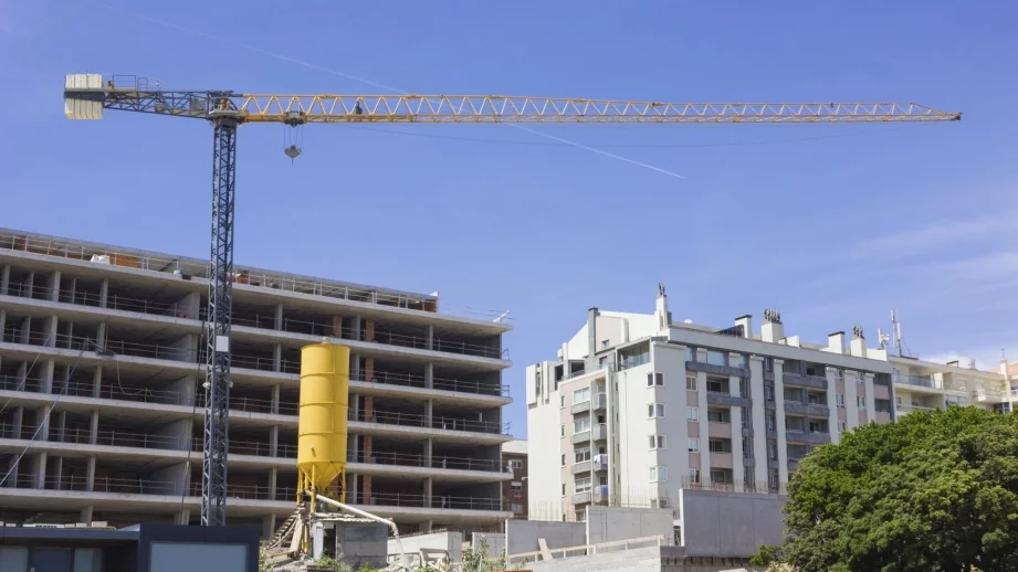 НСИ: Спад в строителството през юни