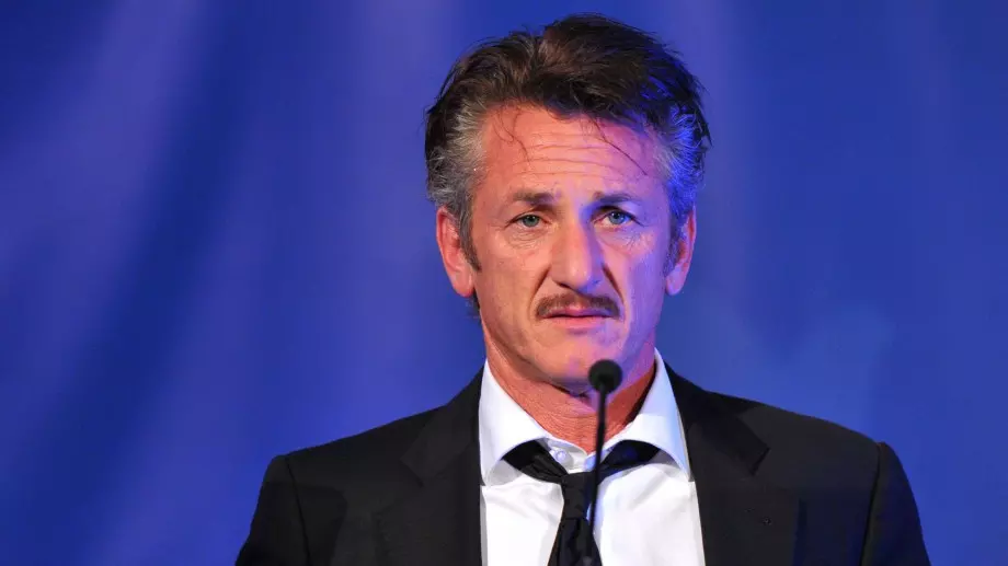 Шон Пен се ожени за млада красавица (СНИМКИ)