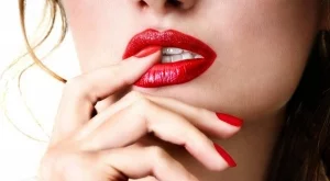 Каква си според маникюра си