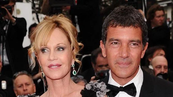 Грифит и Бандерас официално са разведени