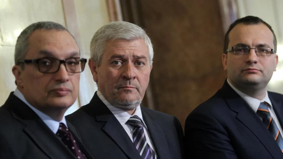 Няма болници заплашени от фалит, твърди Ваньо Шарков 