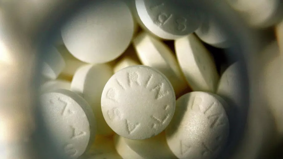 На Острова ще лекуват коронавирус с аспирин