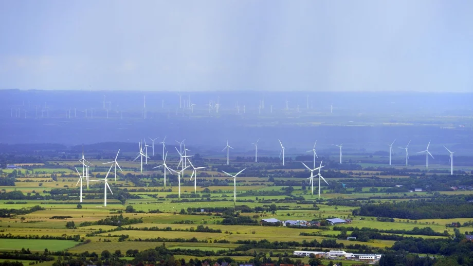 "Росатом" инвестира милиард евро в три вятърни парка