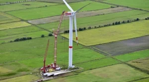 2013/10/01/0564735001380630704