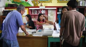 2013/10/01/0574984001380632367