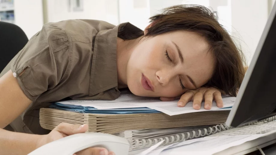 Ползите от краткия следобеден сън 