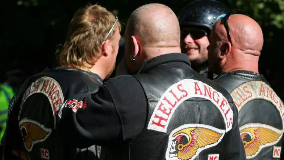 Виц за 31 май 2023: Рокер влиза в заведение