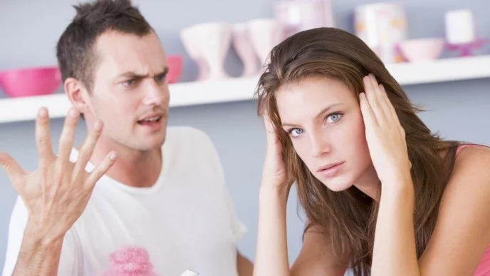 2-те зодии, които са с грешния човек до себе си