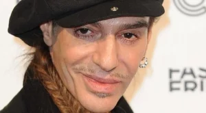 Обраха дома на Джон Галиано