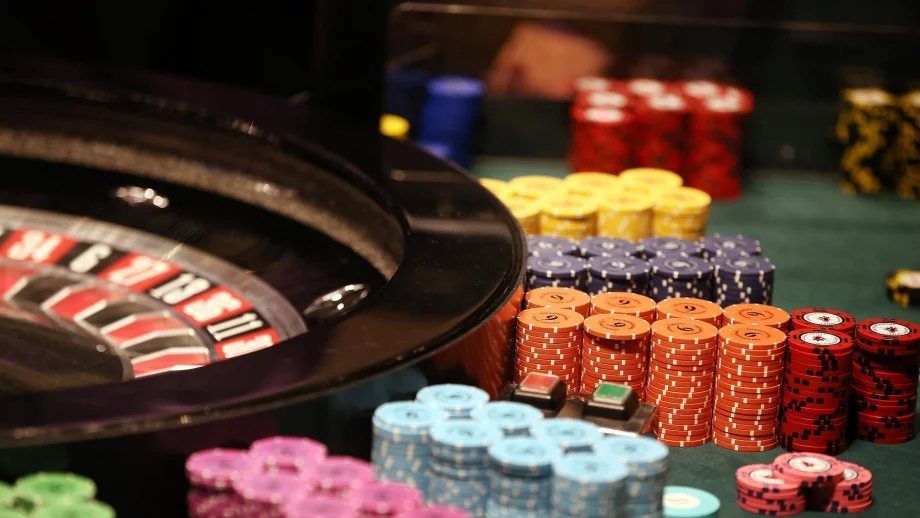 Гърците харчат парите си в македонските казина 