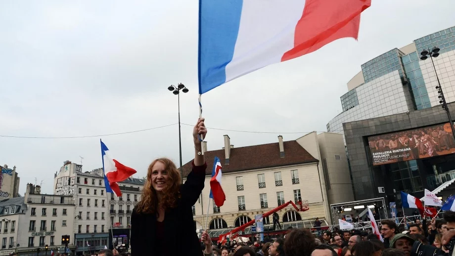 Безработицата във Франция падна под 10%