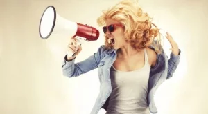 28 закачливи цитата за жените