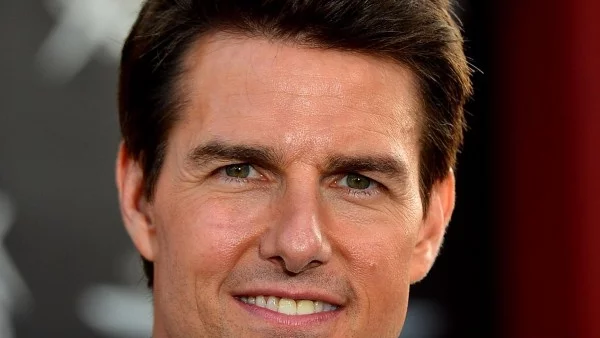 Том Круз като секси младеж