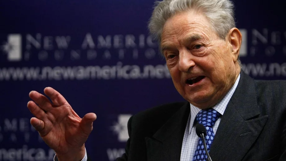 Светът върви към финансова криза, предупреждава Сорос