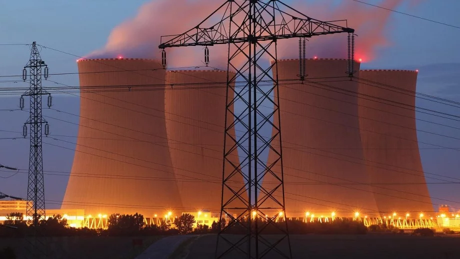 Полша няма да стрoи АЕЦ преди 2030 година