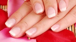 Какво казват ноктите ти за теб?