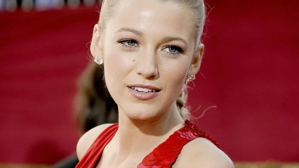 Блейк Лайвли: Падам си малко задръстенячка