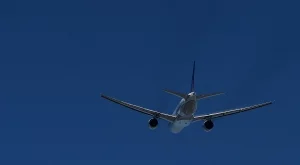 2013/10/01/0952683001380632122