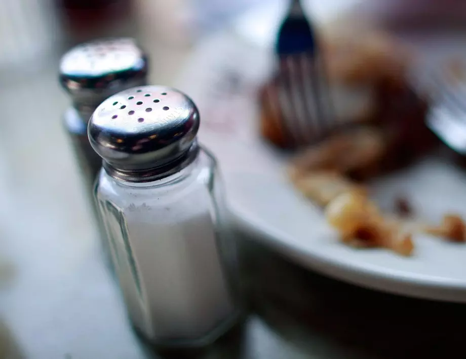 Колко сол ни трябва, за да сме здрави?
