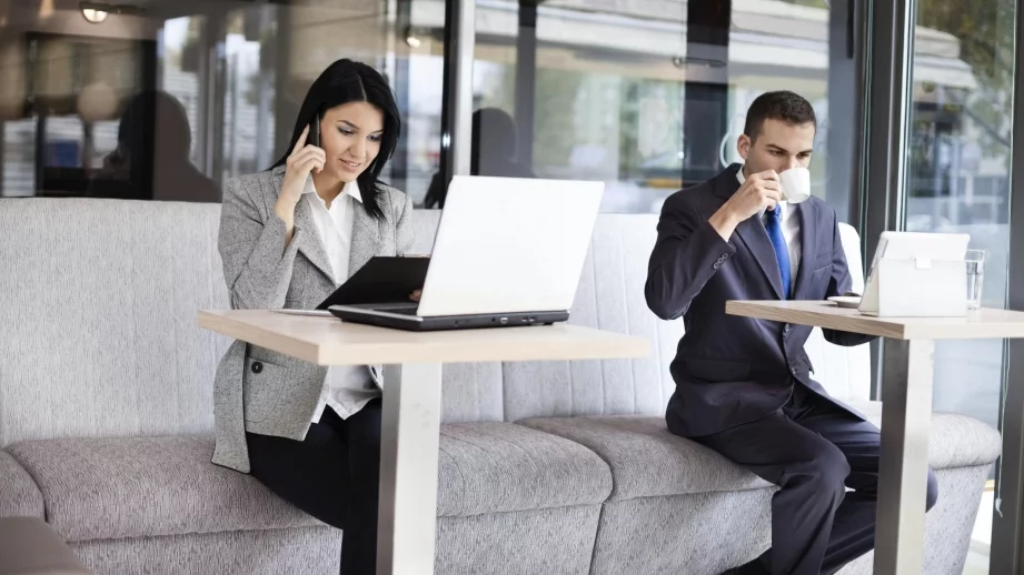 Продажбите на лаптопи са се свили с 6,3% за година 