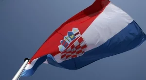 2013/10/01/0999484001380630789