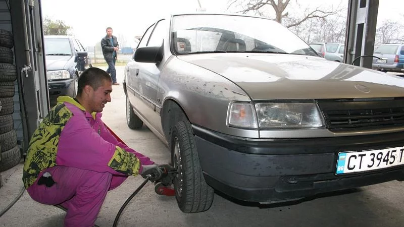 Автосервизи у нас поставят многократно използвани части