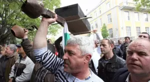 Животновъди и зеленчукопроизводители се вдигат на протести