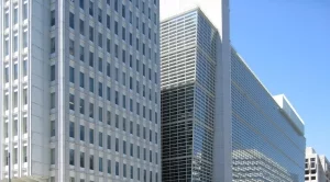 2013/10/04/0566792001380874491