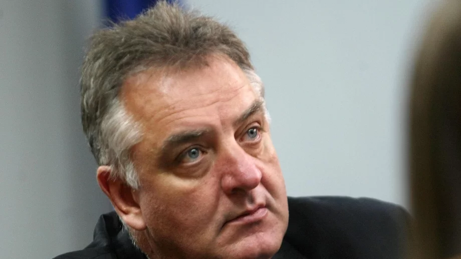 Делчев: Цените на горивата растяха, докато растяха и тези на петрола