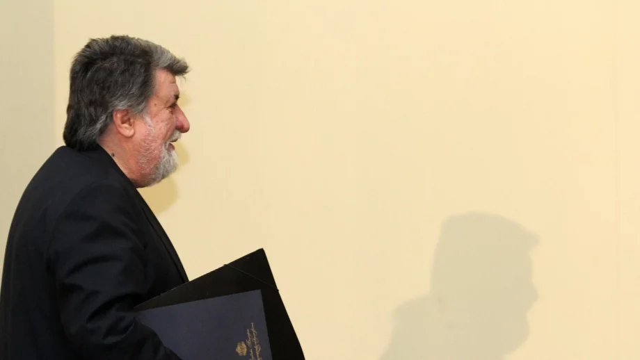 Рашидов: Парите в КТБ не са на Цветан Василев, а на вложителите