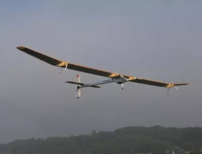 Самолетът на слънчеви батерии Solar Impulse 2 започна последния етап от обиколката си