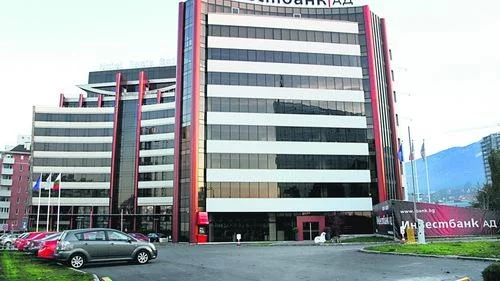 "Инвестбанк" твърди, че не е имала директни отношения с венецуелски банки