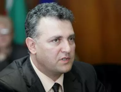 Депутат: Избирането на Ревизоро не е за да се пазят кадри от ГЕРБ