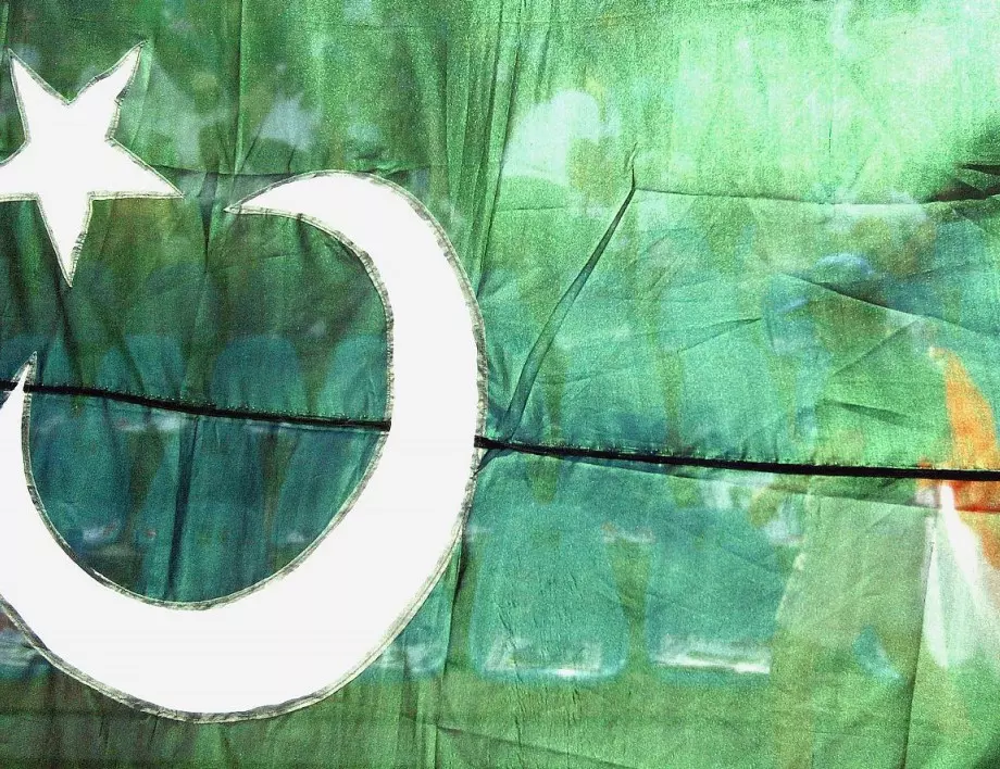 Мусонните дъждове в Пакистан взеха близо 1000 жертви