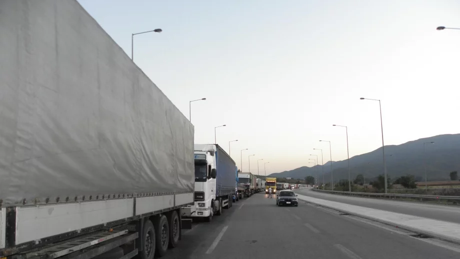 Превозвачи: Зам.-министърът на транспорта не е платил закупени консумативи