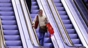 Търговията на дребно се свила с 1,9% през август