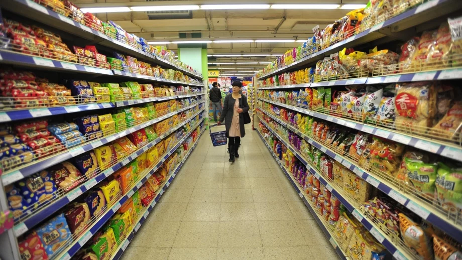 Бисквитите поскъпват с левче, ако данъкът за вредните храни се приеме 