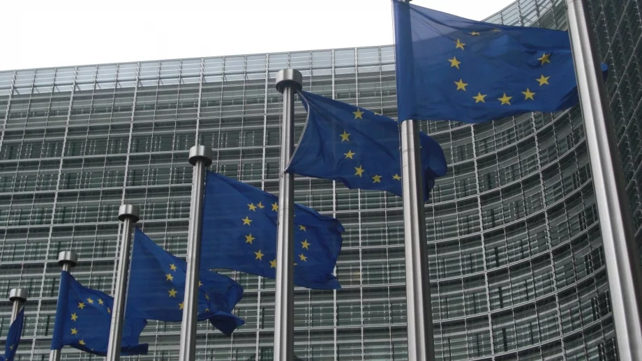 ЕС се скара на Франция, Италия и Белгия 