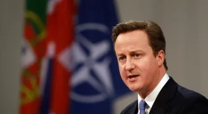 Камерън призна, че се е възползвал от офшорката на баща си