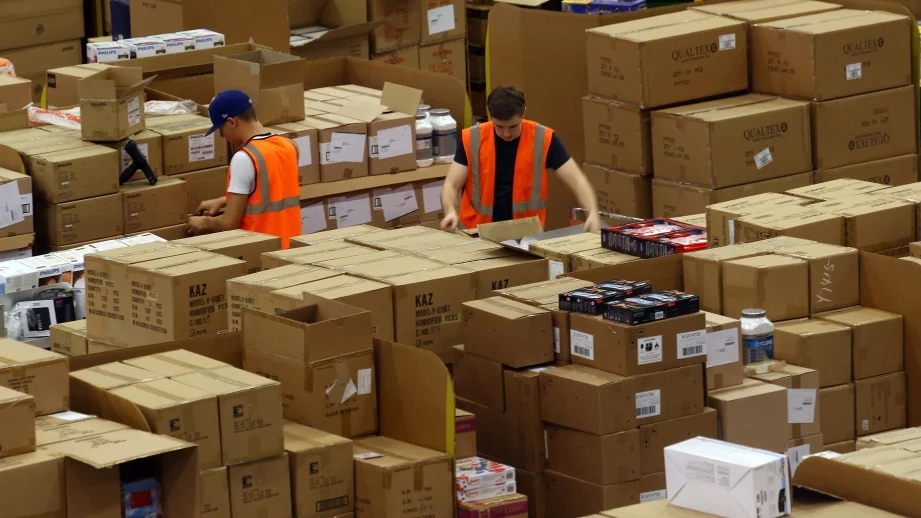 НАП проверява 250 търговски фирми за измами 