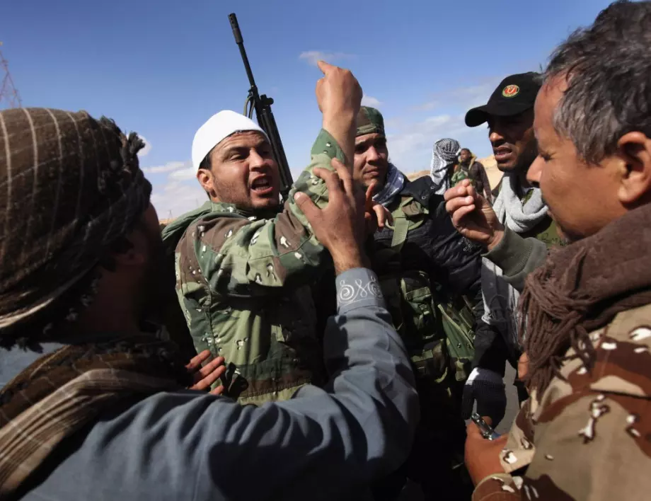 Ще изтеглили Турция своите наемници от Либия?