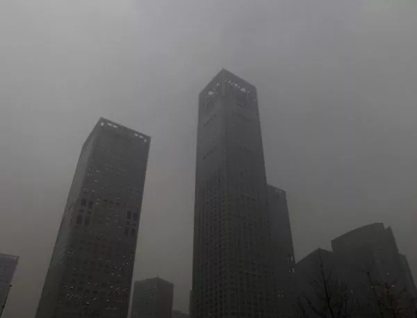 В Пекин смогът докара проблеми с доставките на природен газ