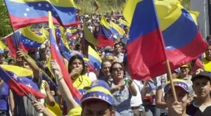 2013/10/10/0733385001381392433