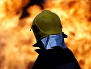 Изгоря покрив на производствена база за автомобилни шасита край Бургас