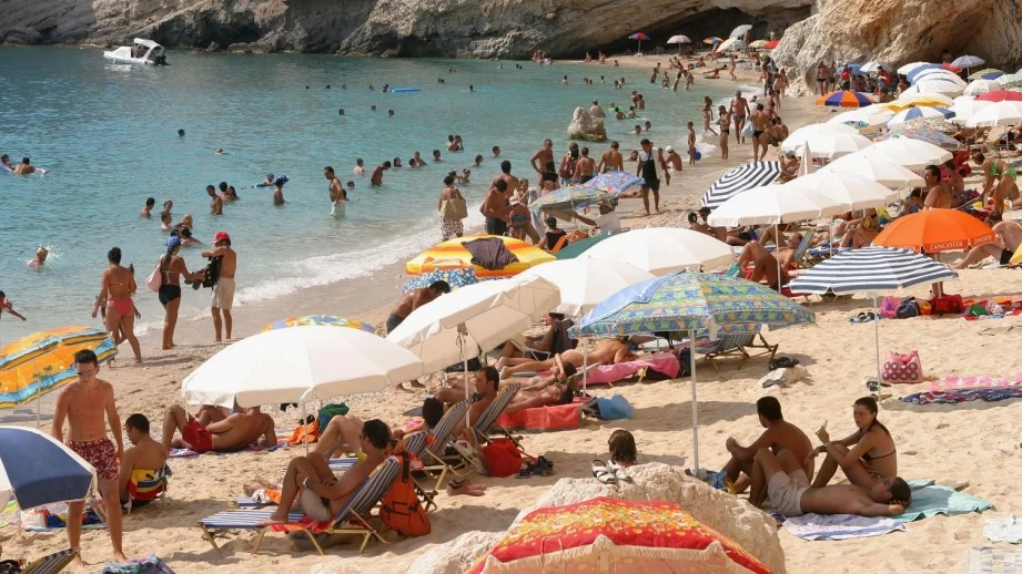 Ръстът на туризма за цялата 2016 г. доближава 11%