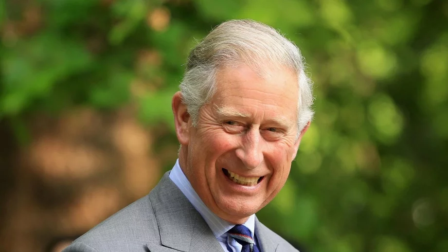 Принц Чарлз също се оказа замесен в офшорния скандал