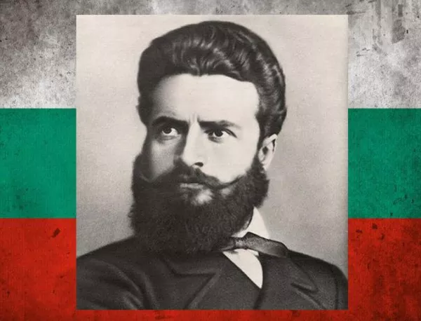 Сирени на 2-и юни в памет на Ботев и загиналите за свободата на България