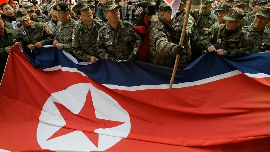 Работният ден в Северна Корея вече ще започва в 5 сутринта